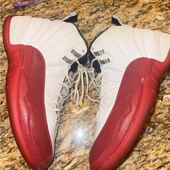 Air Jordan cherry 12 - Picture 1 of 5